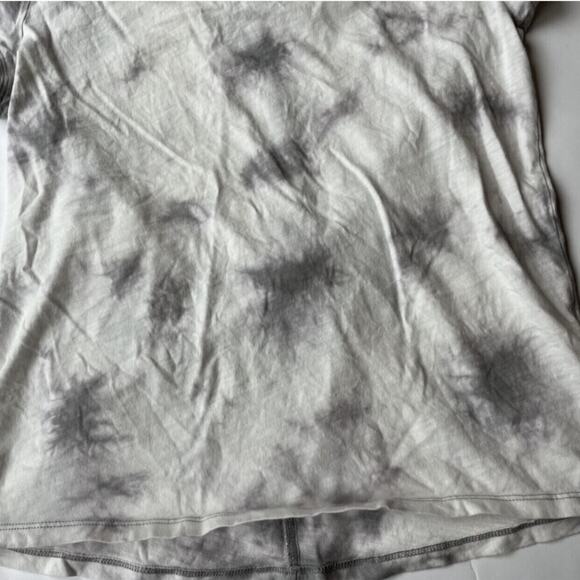 Athleta Girl Tie Dye Shirt Size 14 - Picture 4 of 5